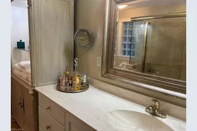 1156 Oakes Blvd, Naples, FL 34119 - Photo 31
