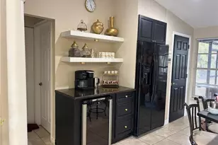 1156 Oakes Blvd, Naples, FL 34119 - Photo 13