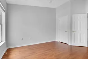 937 Hampton Cir, Naples, FL 34105 - Photo 23