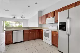 937 Hampton Cir, Naples, FL 34105 - Photo 5