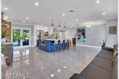 1902 Princess Ct, Naples, FL 34110 - Photo 7
