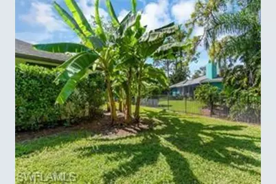 1902 Princess Ct, Naples, FL 34110 - Photo 25