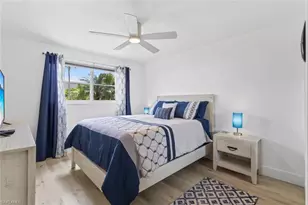 1910 Gulf Shore Blvd N, Naples, FL 34102 - Photo 17