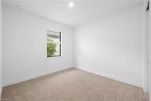 20593 Pebble Gln Dr, Estero, FL 33928 - Photo 31