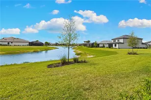20593 Pebble Gln Dr, Estero, FL 33928 - Photo 15