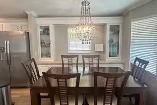 1509 Diamond Lake Cir, Naples, FL 34114 - Photo 9