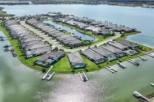 12290 Canal Grande Dr, Fort Myers, FL 33913 - Photo 27