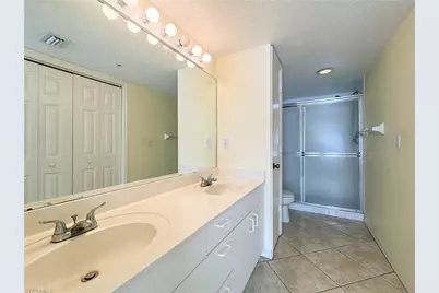 3250 Cypress Glen Way #424, Naples, FL 34109 - Photo 9