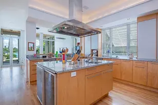4253 Cutlass Ln, Naples, FL 34102 - Photo 29