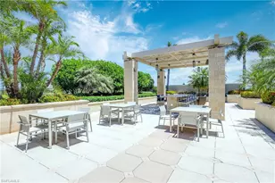9123 Strada Pl, Naples, FL 34108 - Photo 31