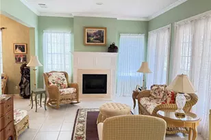 4775 Martinique Wy, Naples, FL 34119 - Photo 5