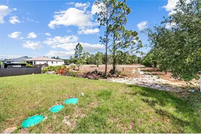 521 Lillon Ave S, Lehigh Acres, FL 33974 - Photo 29