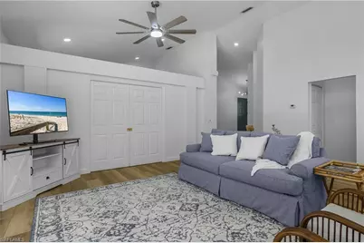 120 Livermore Ln, Naples, FL 34119 - Photo 7