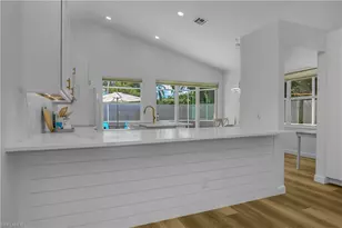 120 Livermore Ln, Naples, FL 34119 - Photo 9