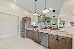 861 97th Ave N, Naples, FL 34108 - Photo 13
