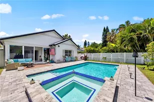 861 97th Ave N, Naples, FL 34108 - Photo 31