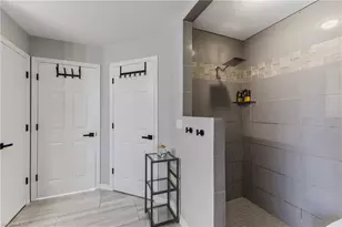 709 SW 27th St, Cape Coral, FL 33914 - Photo 27