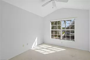 15995 Caldera Ln, Naples, FL 34110 - Photo 17