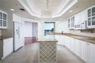 435 Dockside Dr, Naples, FL 34110 - Photo 13