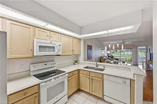 28072 Cavendish Ct, Bonita Springs, FL 34135 - Photo 7