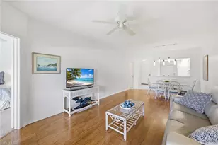 28072 Cavendish Ct, Bonita Springs, FL 34135 - Photo 5