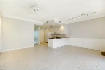 6124 Towncenter Cir, Naples, FL 34119 - Photo 15