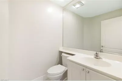 6124 Towncenter Cir, Naples, FL 34119 - Photo 23