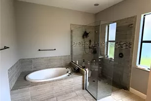 10124 Belcrest Blvd, Fort Myers, FL 33913 - Photo 11
