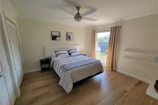 809 Palm View Dr, Naples, FL 34110 - Photo 17