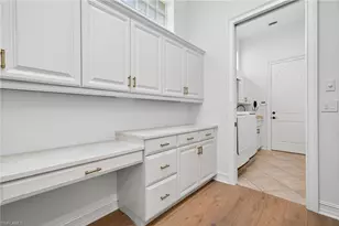 3296 Lookout Ln, Naples, FL 34112 - Photo 25