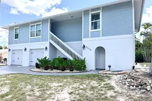 27594 Shore Dr, Bonita Springs, FL 34134 - Photo 5
