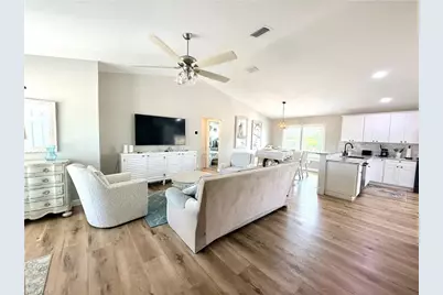 27594 Shore Dr, Bonita Springs, FL 34134 - Photo 3