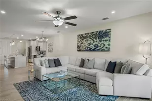 14680 Edgewater Cir, Naples, FL 34114 - Photo 11