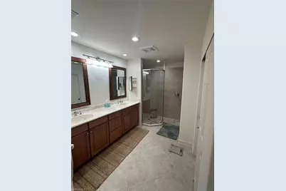2004 Tarpon Bay Dr N #101, Naples, FL 34119 - Photo 17