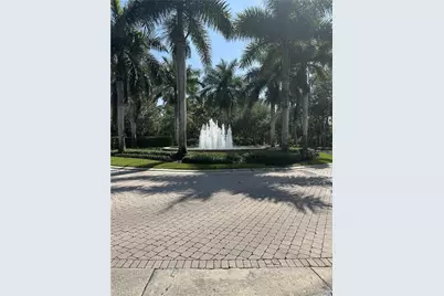 2004 Tarpon Bay Dr N #101, Naples, FL 34119 - Photo 27