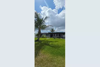 1118 NE Pine Island Ln, Cape Coral, FL 33909 - Photo 1