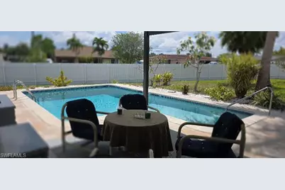 1118 NE Pine Island Ln, Cape Coral, FL 33909 - Photo 27