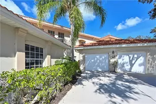 1054 Egrets Walk Cir, Naples, FL 34108 - Photo 21