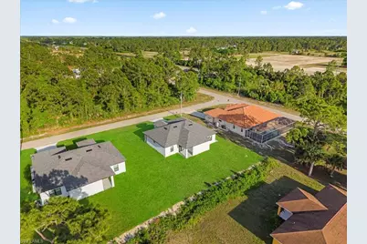628 Beach Ave S, Lehigh Acres, FL 33974 - Photo 41