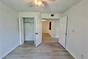 661 Squire Cir, Naples, FL 34104 - Photo 11