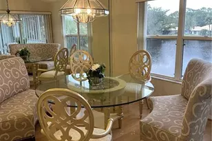 306 Emerald Bay Cir, Naples, FL 34110 - Photo 3