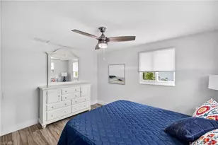 549 94th Ave N, Naples, FL 34108 - Photo 9
