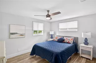 549 94th Ave N, Naples, FL 34108 - Photo 7