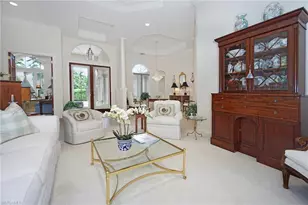 710 Shadow Lake Ln, Naples, FL 34108 - Photo 5