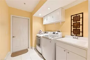 3073 Windsong Ct, Naples, FL 34109 - Photo 31