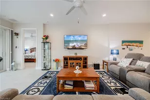 2555 Seychelles Dr, Naples, FL 34112 - Photo 9