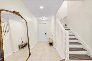 7797 Bristol Cir, Naples, FL 34120 - Photo 5