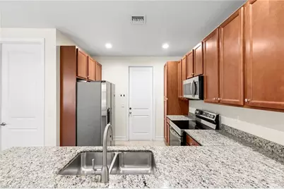 7797 Bristol Cir, Naples, FL 34120 - Photo 11