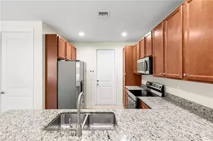 7797 Bristol Cir, Naples, FL 34120 - Photo 11