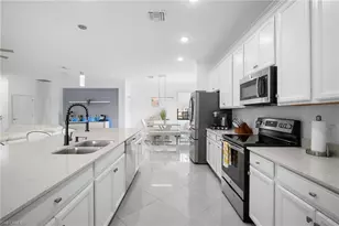 11879 Arboretum Run Dr, Fort Myers, FL 33913 - Photo 11